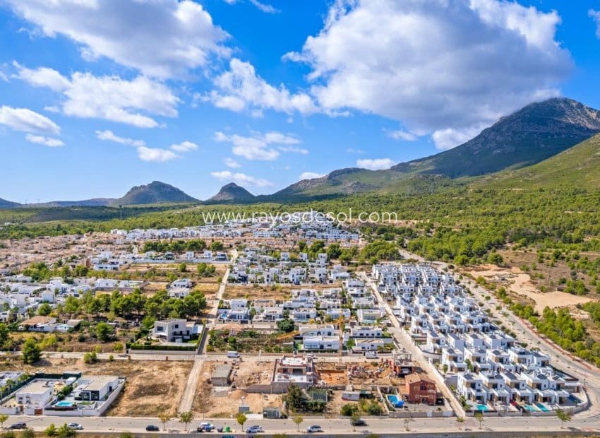 4 quarto Moradia para venda em Polop - 638 650 € (Ref: 9076412)