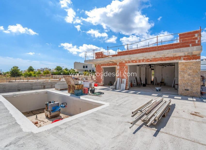 4 bedroom Villa for sale in Polop - € 638,650 (Ref: 9076412)