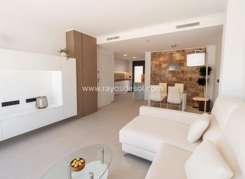 3 slaapkamer Villa te koop in San Fulgencio met zwembad - € 395.000 (Ref: 9076415)