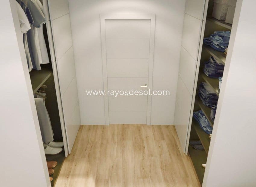 3 soveværelse Penthouse til salg i Torrevieja med swimmingpool - € 599.000 (Ref: 9076417)