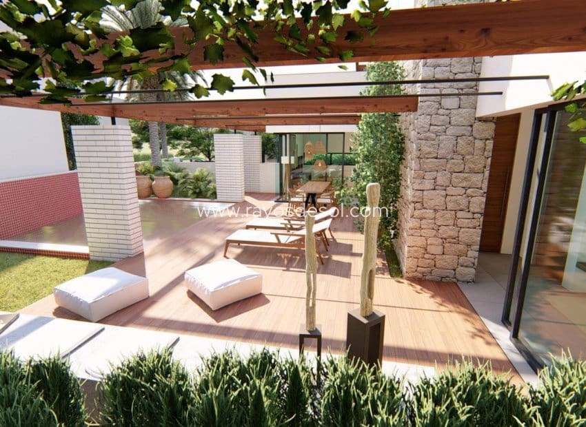 3 soveværelse Villa til salg i Roldan med swimmingpool - € 394.000 (Ref: 9076418)