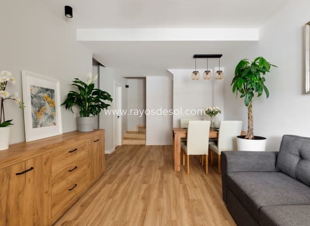 3 slaapkamer Huis te koop in Los Balcones - Los Altos, Orihuela met zwembad - € 299.500 (Ref: 9076429)