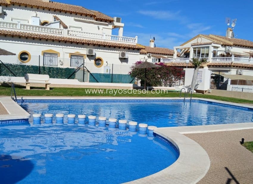 3 bedroom Townhouse for sale in Orihuela Costa with pool - € 291,900 (Ref: 9076429)