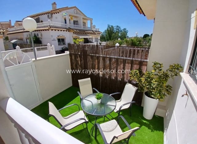 Casa de 3 habitaciones en Los Balcones - Los Altos, Orihuela en venta con piscina - 288.000 € (Ref: 9076429)