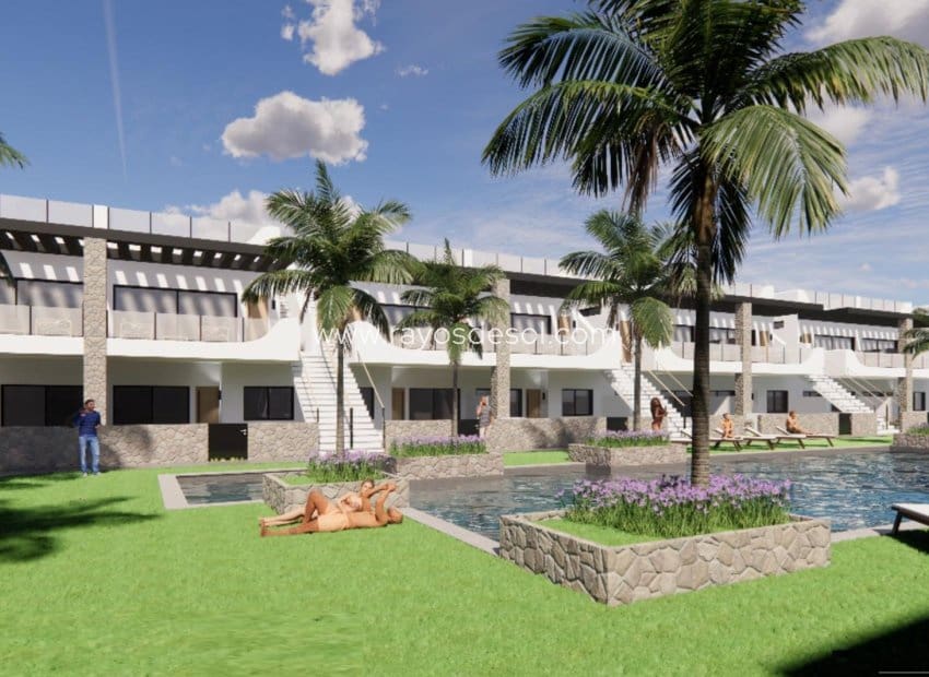 3 soveværelse Lejlighed til salg i Punta Prima med swimmingpool - € 370.000 (Ref: 9113179)