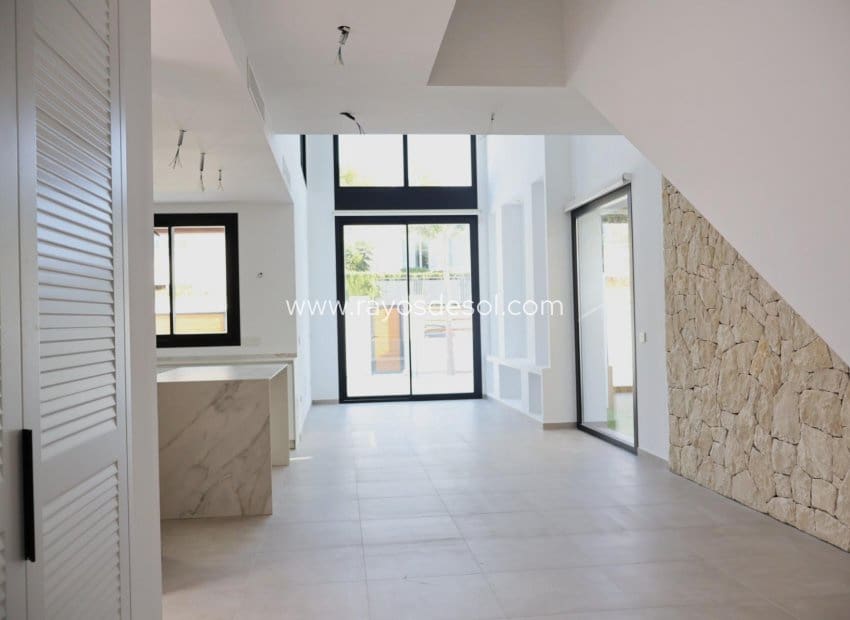 4 sovrum Villa till salu i Albir med pool - 875 000 € (Ref: 9131785)