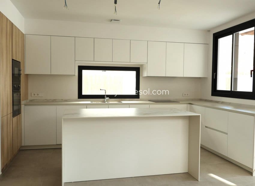 4 sovrum Villa till salu i Albir med pool - 875 000 € (Ref: 9131785)