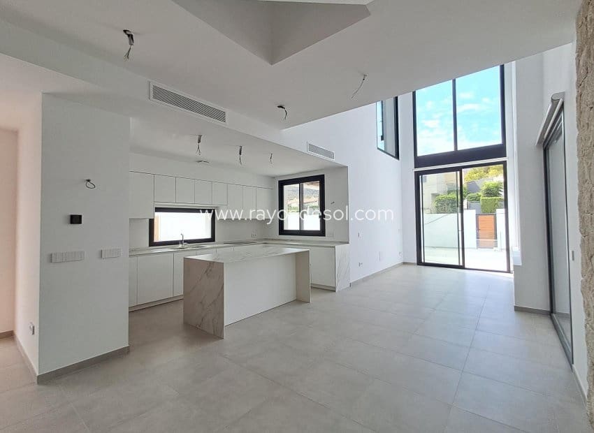4 sovrum Villa till salu i Albir med pool - 875 000 € (Ref: 9131785)