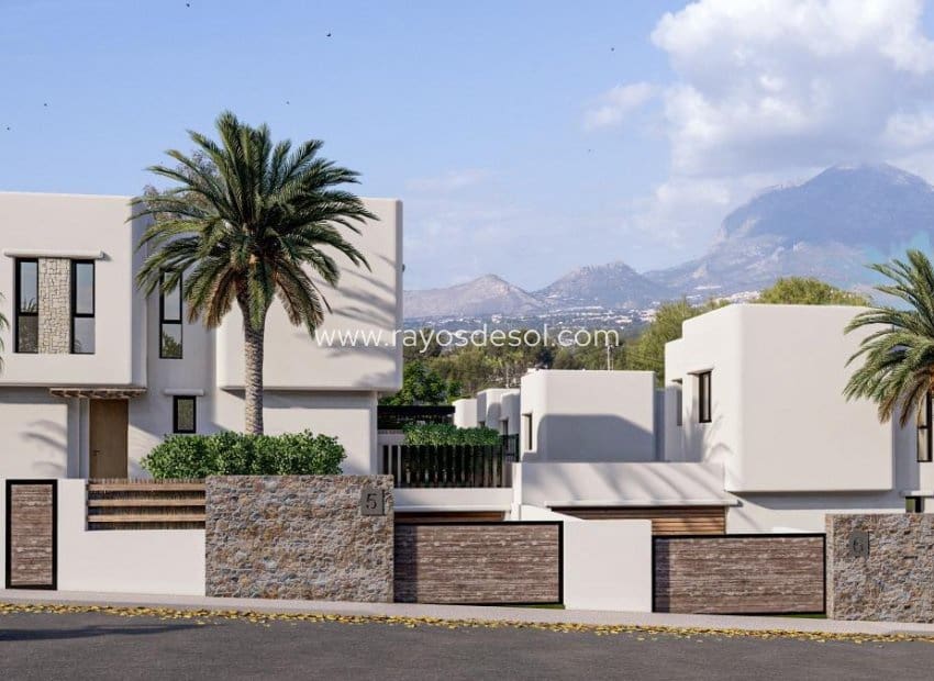 4 sovrum Villa till salu i Albir med pool - 875 000 € (Ref: 9131785)