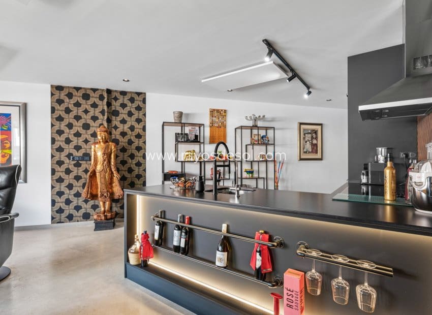 2 bedroom Apartment for sale in Formentera del Segura with pool - € 199,900 (Ref: 9176997)