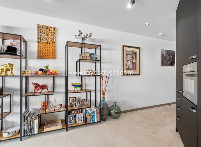 2 bedroom Apartment for sale in Formentera del Segura with pool - € 199,900 (Ref: 9176997)