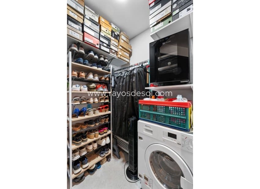 2 bedroom Apartment for sale in Formentera del Segura with pool - € 199,900 (Ref: 9176997)