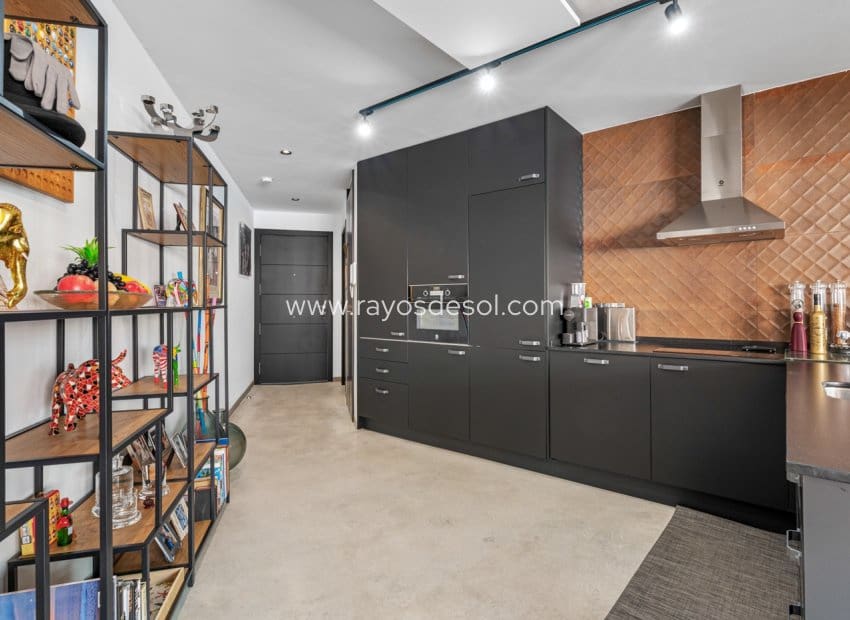 2 bedroom Apartment for sale in Formentera del Segura with pool - € 199,900 (Ref: 9176997)