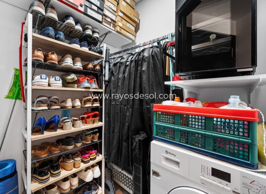 2 bedroom Apartment for sale in Formentera del Segura with pool - € 199,900 (Ref: 9176997)