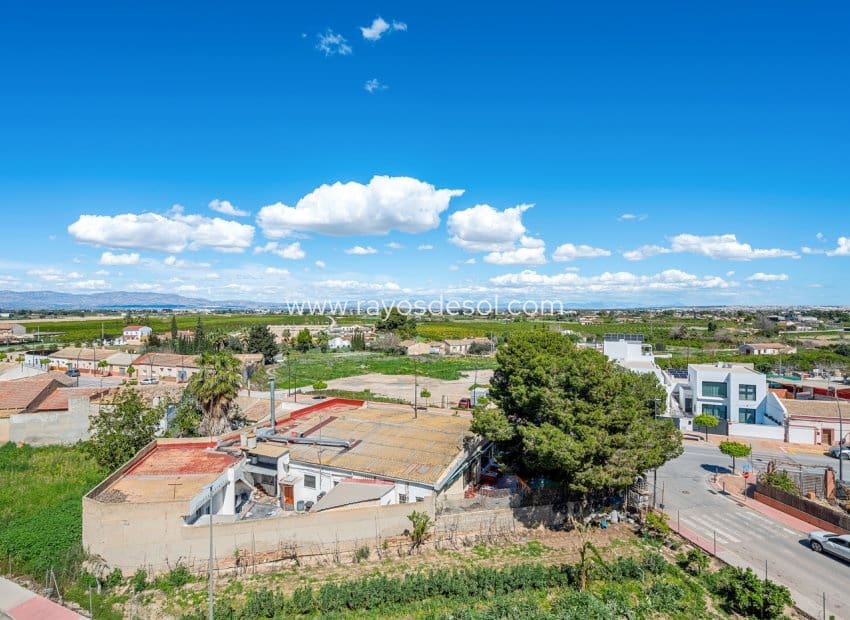 2 bedroom Apartment for sale in Formentera del Segura with pool - € 199,900 (Ref: 9176997)