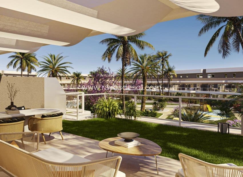 2 bedroom Apartment for sale in Monforte del Cid with pool - € 240,000 (Ref: 9176999)