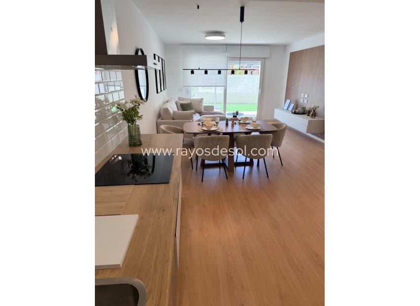 2 soveværelse Lejlighed til salg i Monforte del Cid med swimmingpool - € 270.000 (Ref: 9176999)
