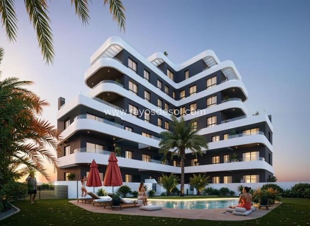 Ático de 3 habitaciones en Puerto Deportivo, Guardamar del Segura en venta con piscina - 695.000 € (Ref: 9177004)