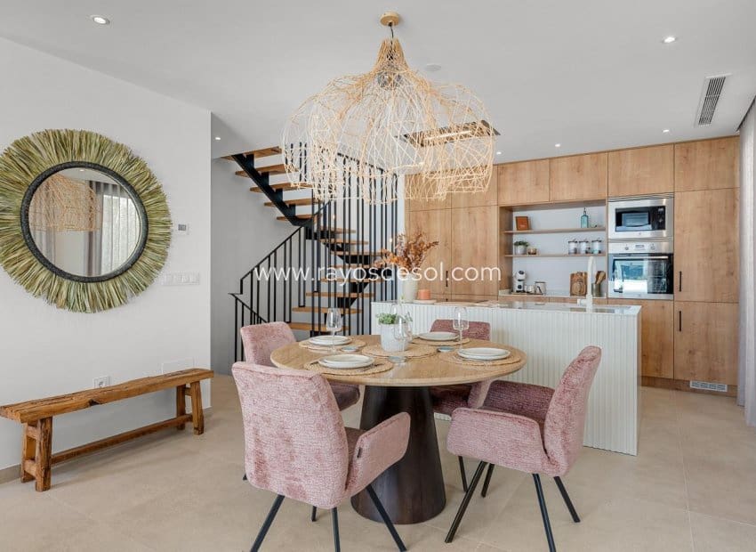 3 makuuhuone Paritalo myytävänä paikassa Dolores mukana uima-altaan - 415 000 € (Ref: 9177006)