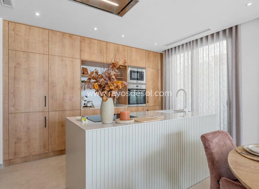 3 makuuhuone Paritalo myytävänä paikassa Dolores mukana uima-altaan - 415 000 € (Ref: 9177006)
