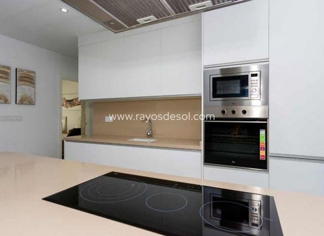 3 bedroom Villa for sale in Daya Nueva with pool - € 453,000 (Ref: 9177095)