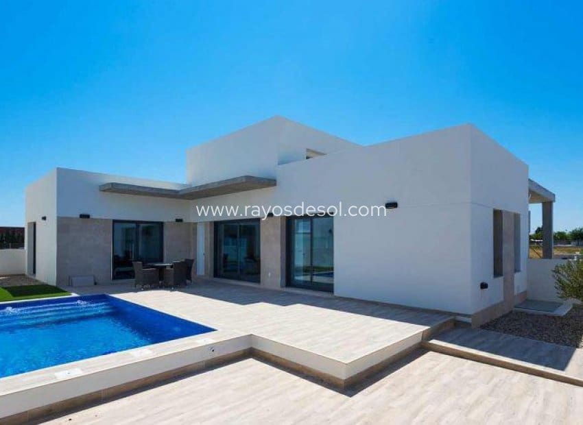 3 slaapkamer Villa te koop in Daya Nueva met zwembad - € 453.000 (Ref: 9177095)