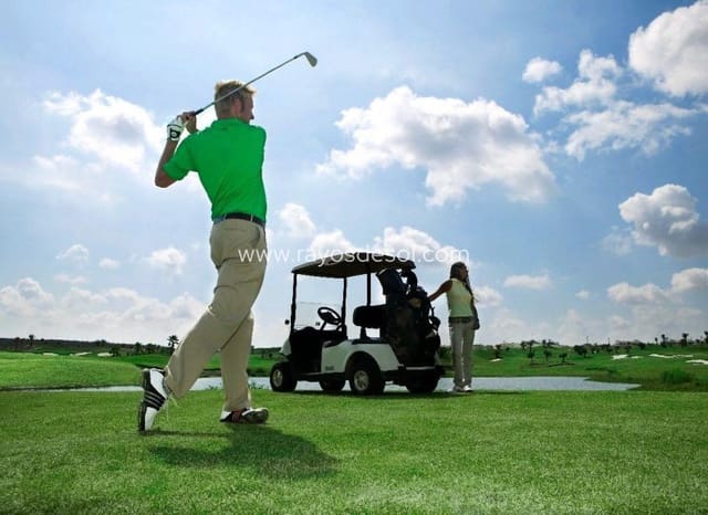 3 soveværelse Villa til salg i Vistabella, Orihuela med swimmingpool - € 469.900 (Ref: 9177102)