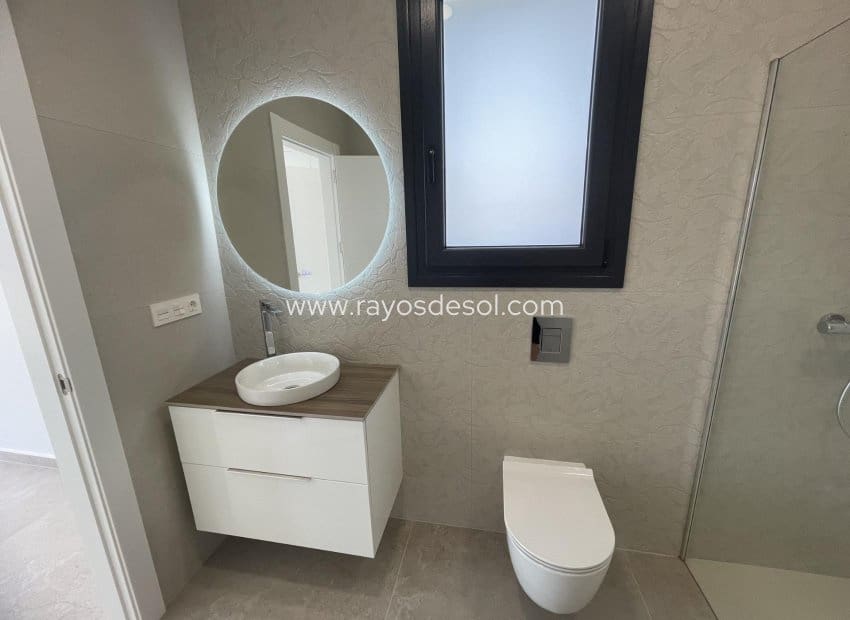 3 soveværelse Villa til salg i Ciudad Quesada med swimmingpool - € 799.900 (Ref: 9177540)