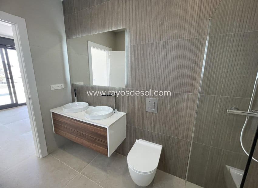 3 soveværelse Villa til salg i Ciudad Quesada med swimmingpool - € 799.900 (Ref: 9177540)