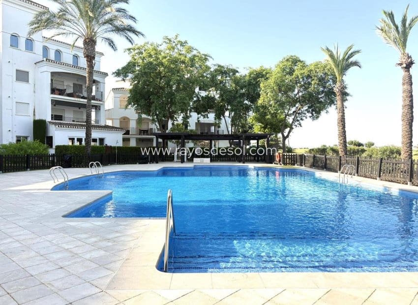 2 soveværelse Lejlighed til salg i Roldan med swimmingpool - € 150.000 (Ref: 9180703)