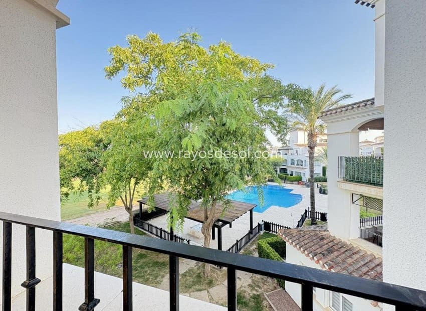 2 soveværelse Lejlighed til salg i Roldan med swimmingpool - € 150.000 (Ref: 9180703)