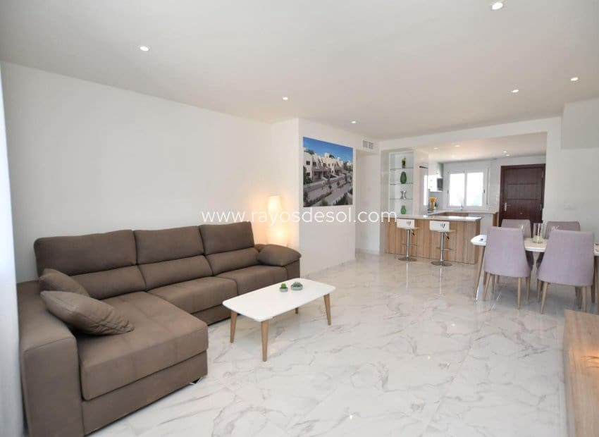 2 chambre Appartement à vendre à San Miguel de Salinas avec piscine - 243 800 € (Ref: 9185920)