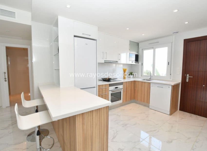 2 chambre Appartement à vendre à San Miguel de Salinas avec piscine - 243 800 € (Ref: 9185920)