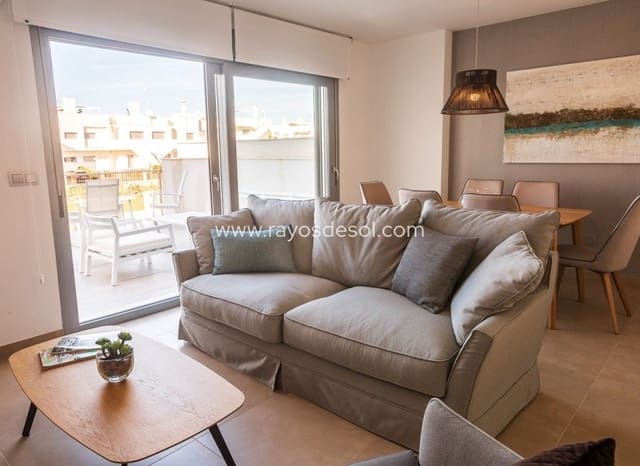 2 bedroom Apartment for sale in Vistabella, Orihuela with pool - € 299,900 (Ref: 9189222)