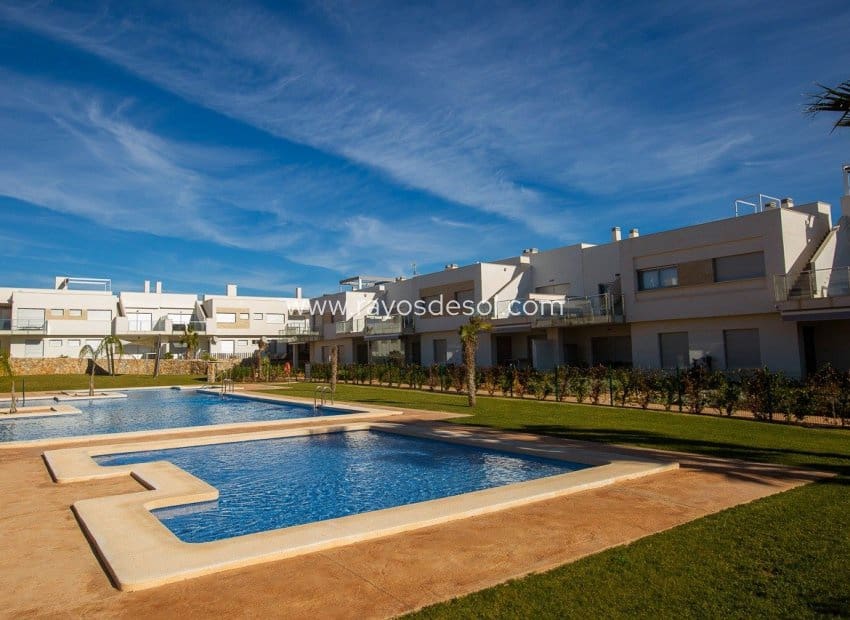 2 bedroom Apartment for sale in Vistabella with pool - € 299,900 (Ref: 9189222)