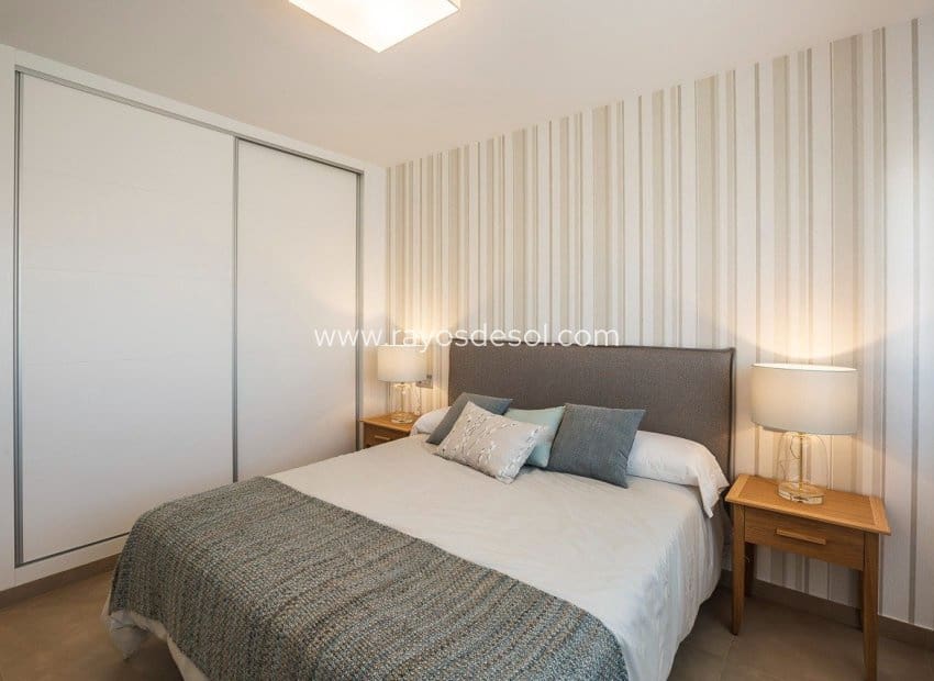 2 sypialnia Apartament na sprzedaż w Vistabella z basenem - 299 900 € (Ref: 9189222)