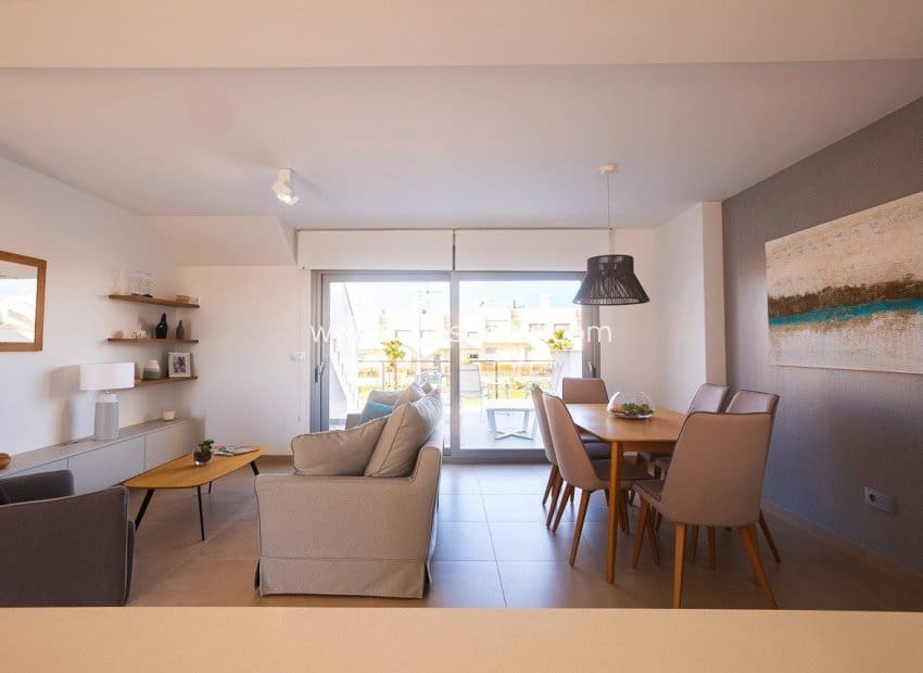 2 slaapkamer Appartement te koop in Vistabella met zwembad - € 299.900 (Ref: 9189222)