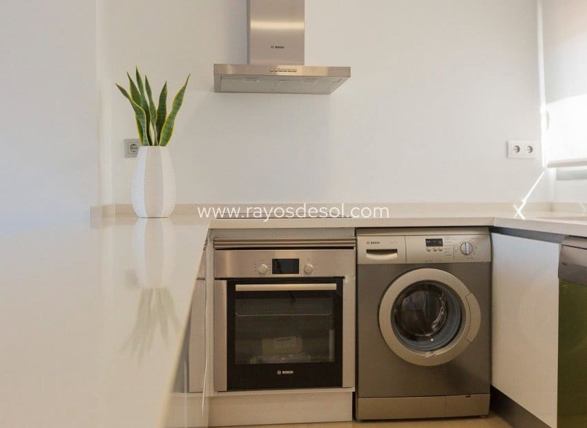 2 slaapkamer Appartement te koop in Vistabella met zwembad - € 299.900 (Ref: 9189222)