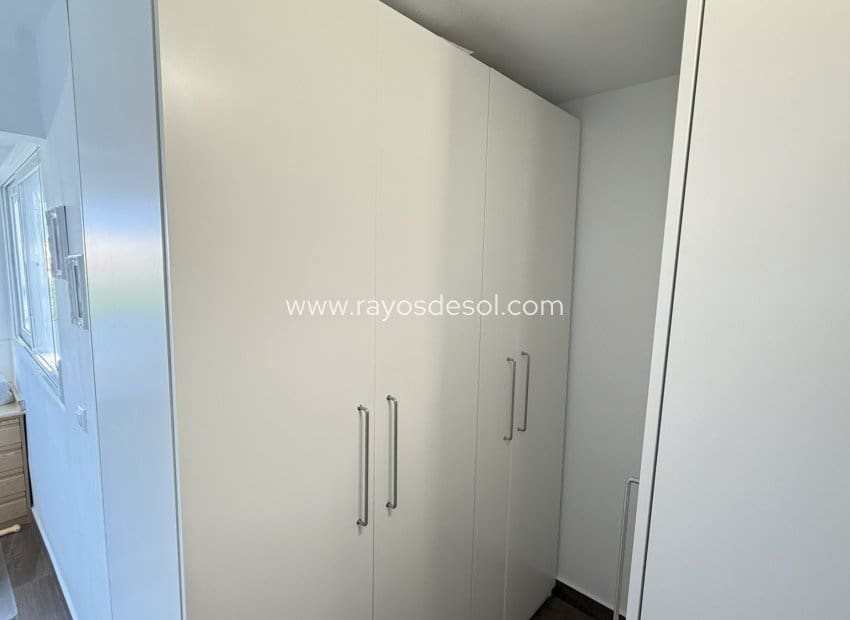 2 soveværelse Byhus til salg i La Zenia med swimmingpool - € 349.900 (Ref: 9191499)