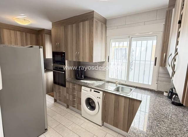 2 quarto Casa em Banda para venda em La Zenia, Orihuela com piscina - 349 900 € (Ref: 9191499)