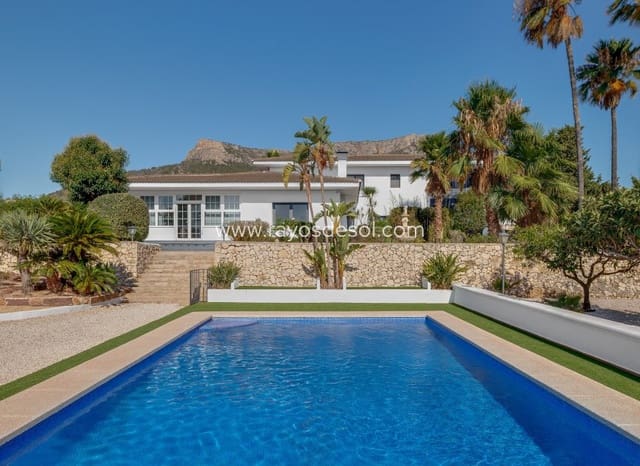 6 soverom Villa til salgs i Benissa med svømmebasseng - € 1 650 000 (Ref: 9208833)