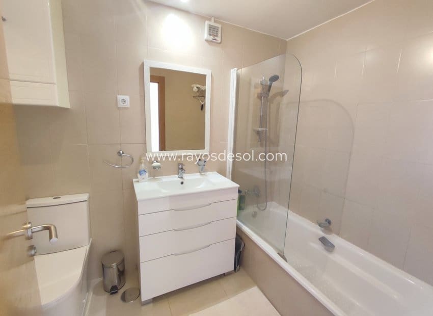 2 soveværelse Lejlighed til salg i Sucina med swimmingpool - € 159.995 (Ref: 9208835)