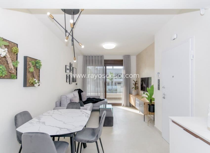 2 bedroom Apartment for sale in Los Balcones with pool - € 315,000 (Ref: 9227788)