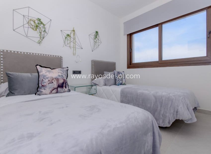 2 bedroom Apartment for sale in Los Balcones with pool - € 315,000 (Ref: 9227788)