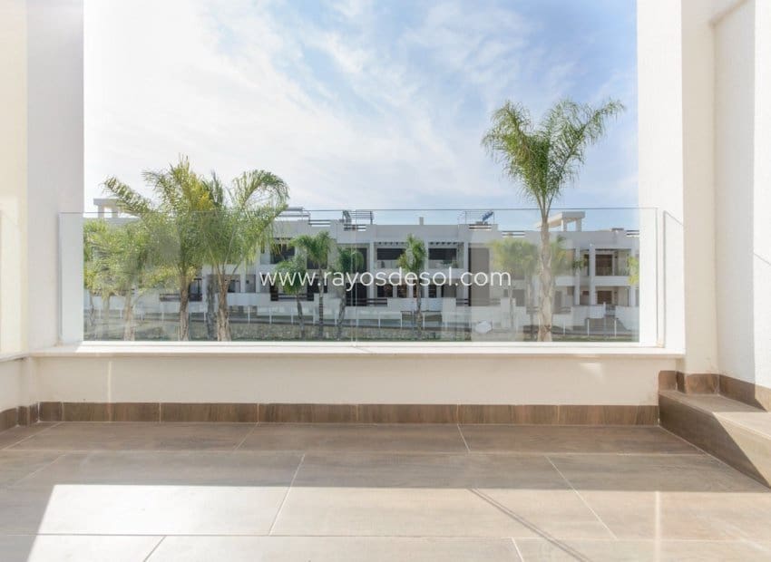 2 bedroom Apartment for sale in Los Balcones with pool - € 315,000 (Ref: 9227788)