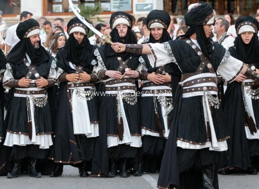 4 soveværelse Villa til salg i Moraira med swimmingpool - € 1.790.000 (Ref: 9230559)