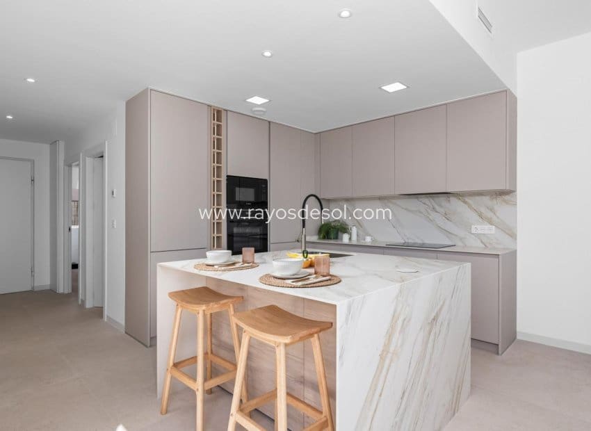 3 soveværelse Villa til salg i Los Alcazares med swimmingpool - € 599.000 (Ref: 9234081)