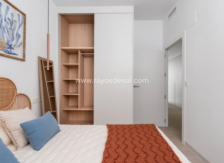 3 soveværelse Villa til salg i Los Alcazares med swimmingpool - € 599.000 (Ref: 9234081)