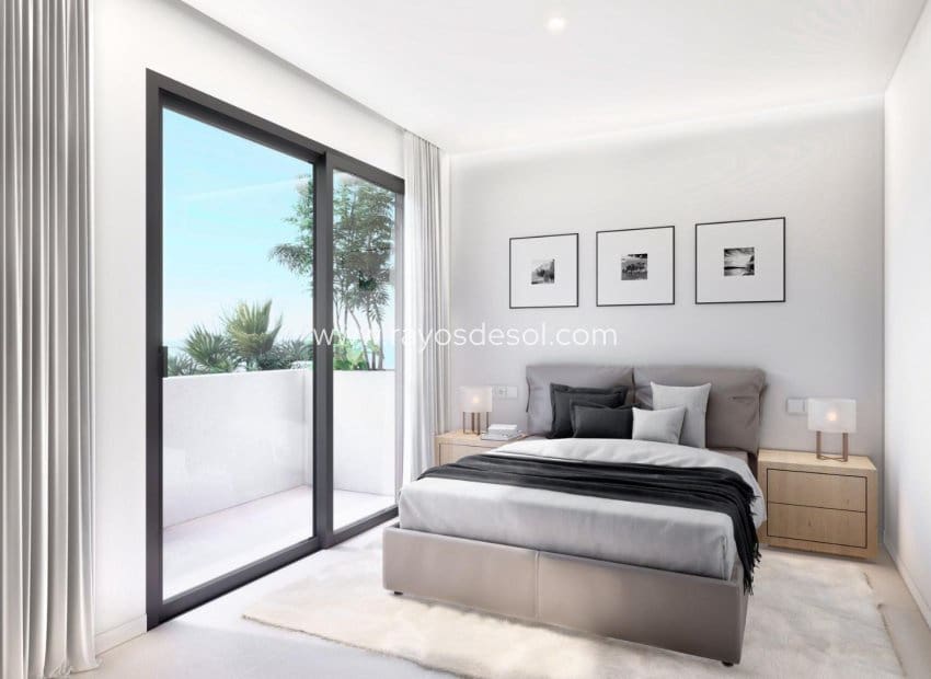 2 soveværelse Lejlighed til salg i Lo Pagan med swimmingpool - € 314.900 (Ref: 9240934)