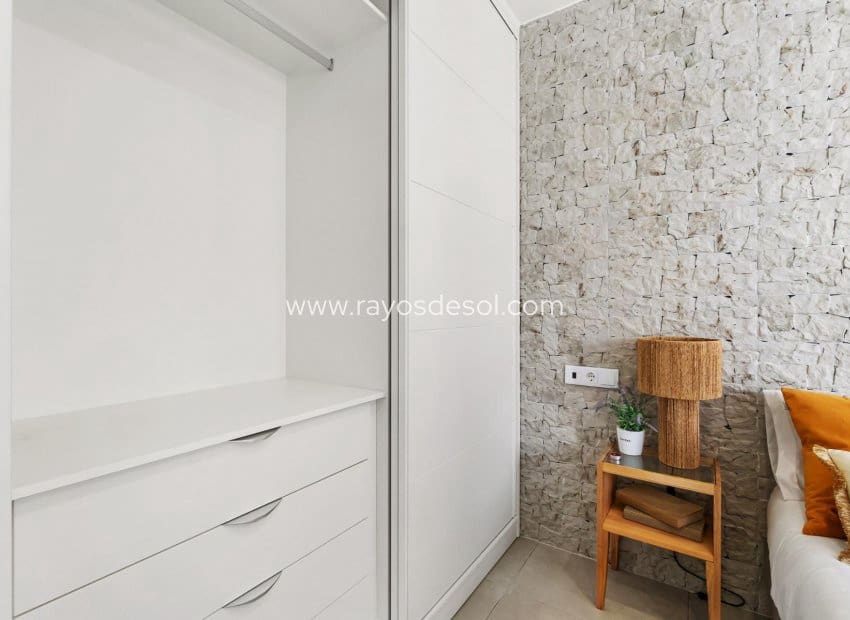 3 bedroom Apartment for sale in Santiago de la Ribera with pool - € 260,000 (Ref: 9248381)